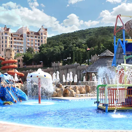 Royal Park Ośrodek wypoczynkowy 4*