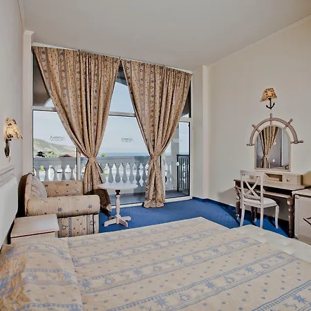 Royal Park リゾート 4*