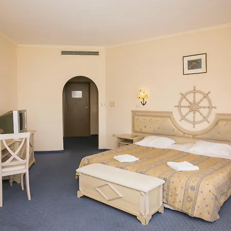 Курортний комплекс Royal Park