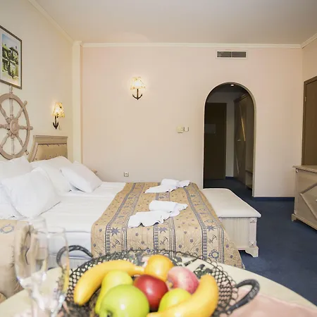 Resort Royal Park Elenite