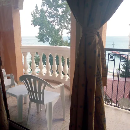 Royal Park Resort Elenite