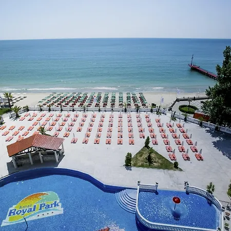 Курортний комплекс Royal Park Еленіте