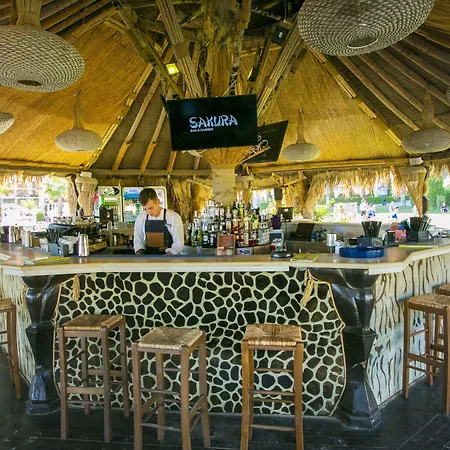 Royal Park エレニテ