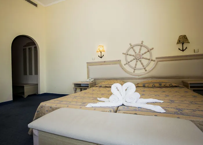 Royal Park Resort Elenite